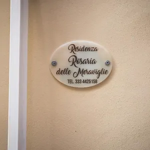 residenza-rosaria-delle-meraviglie.barihotels.org/
